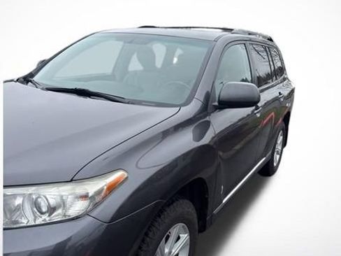 Used 2012 Toyota Highlander 4WD w/ Tech Pkg image 10