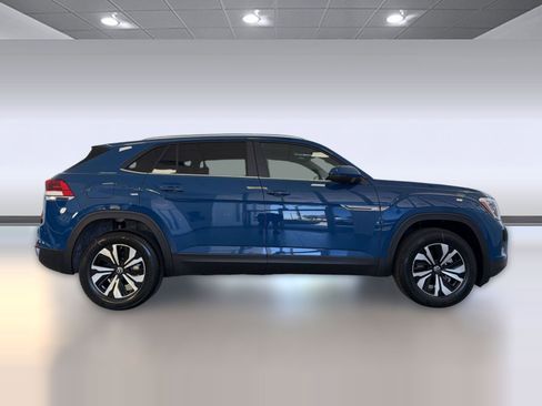New 2026 Volkswagen Atlas Cross Sport SE AWD/4WD image 8