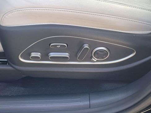 Used 2026 Hyundai Palisade Calligraphy FWD image 14