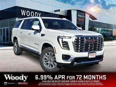 New 2026 GMC Yukon XL Denali w/ Sun & Power Step Package