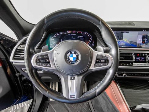 Used 2022 BMW X6 M50i AWD/4WD image 18