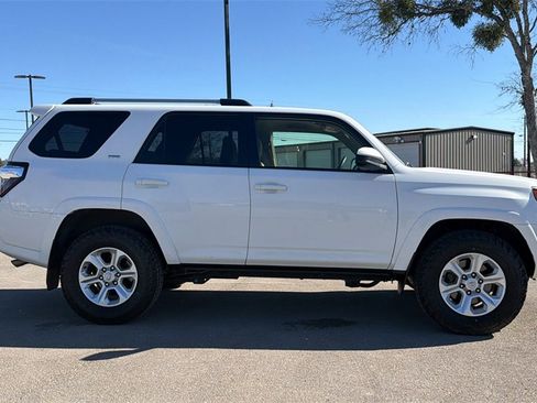 Certified 2023 Toyota 4Runner SR5 image 7