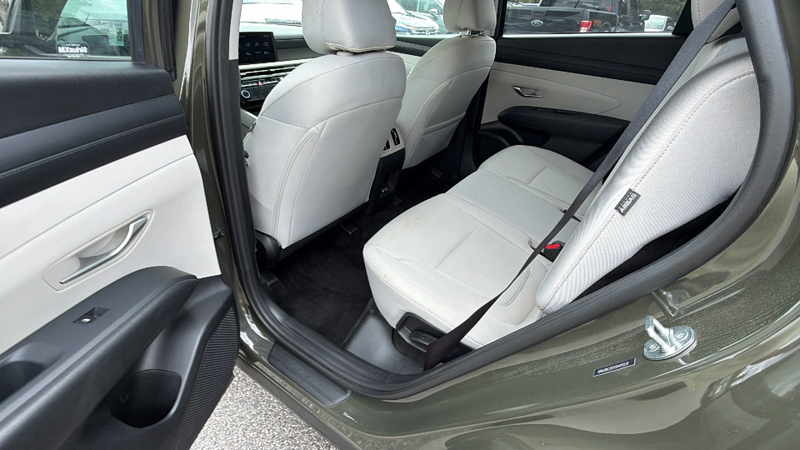 Used 2025 Hyundai Tucson SEL AWD/4WD image 23