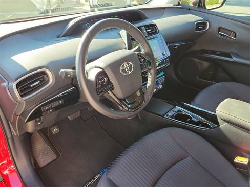 Used 2022 Toyota Prius Prime LE image 14