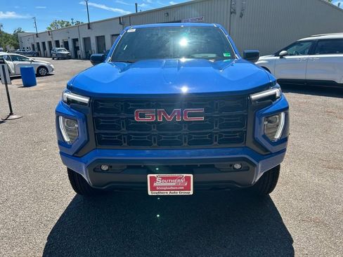 New 2026 GMC Canyon Elevation w/ Convenience Package image 8