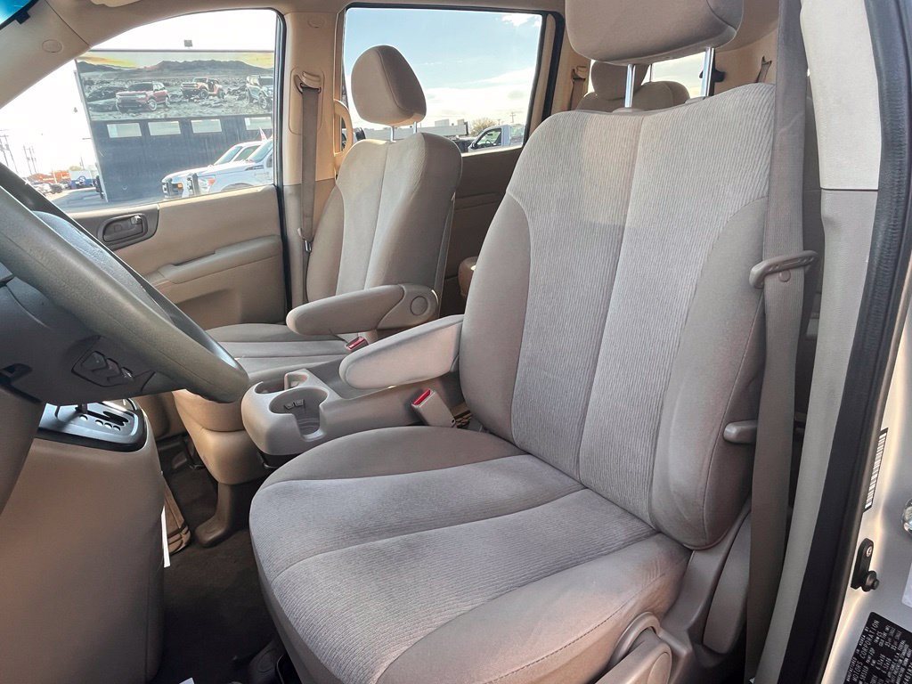 Used 2012 Kia Sedona LX FWD image 14