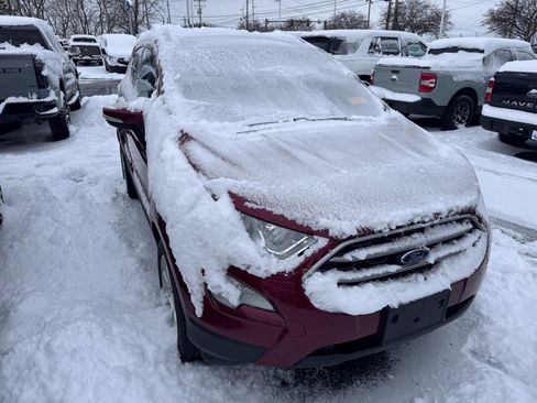 Used 2022 Ford EcoSport SE image 2
