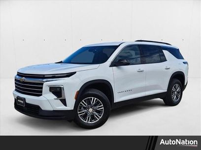 New 2025 Chevrolet Traverse LT