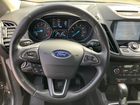 Used 2017 Ford Escape Titanium AWD/4WD image 10