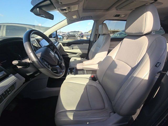 Used 2024 Honda Odyssey Touring image 9