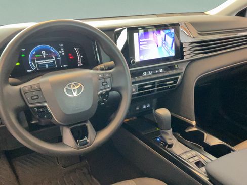 Certified 2025 Toyota Camry LE w/ Convenience Package FWD image 18
