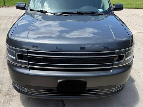Used 2016 Ford Flex Limited w/ Equipment Group 301A FWD image 3