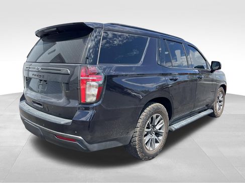 Used 2022 Chevrolet Tahoe Z71 w/ Z71 Off-Road Package AWD/4WD image 5