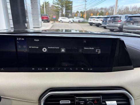 Used 2025 Nissan Armada Platinum AWD/4WD image 33
