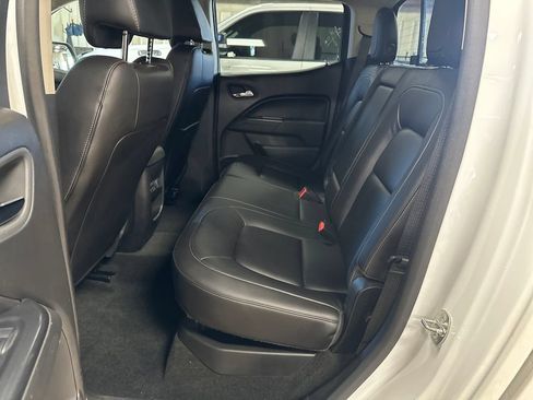 Used 2016 Chevrolet Colorado LT w/ Luxury Package, Chrome AWD/4WD image 27