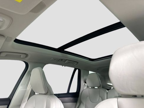 New 2026 Volvo XC90 B6 Ultra w/ Protection Package Premier AWD/4WD image 23