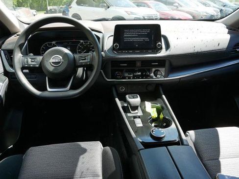 Certified 2023 Nissan Rogue SV AWD/4WD image 13