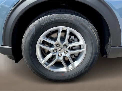 New 2025 Ford Explorer Active w/ Active Comfort Package image 12