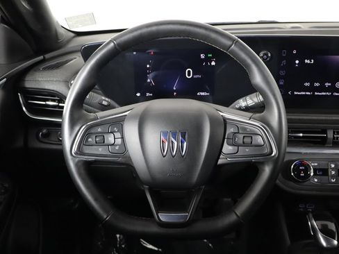 Used 2024 Buick Envista Preferred w/ Convenience I Package FWD image 7