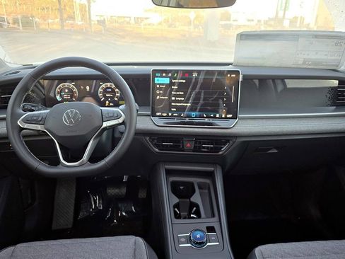 New 2026 Volkswagen Tiguan S FWD image 11