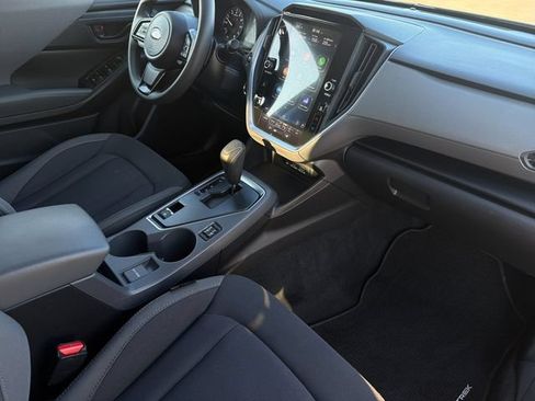 Used 2025 Subaru Crosstrek 2.5i Premium AWD/4WD image 17