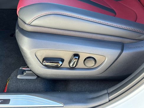 Used 2026 Lexus NX 350 F Sport image 21