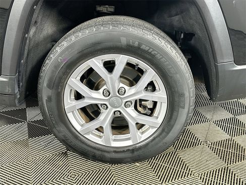 Used 2021 Jeep Grand Cherokee L Limited image 34