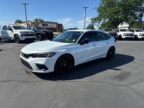 Used 2024 Honda Civic Sport image 3