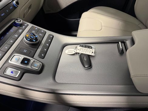 Used 2025 Hyundai Palisade Limited image 35