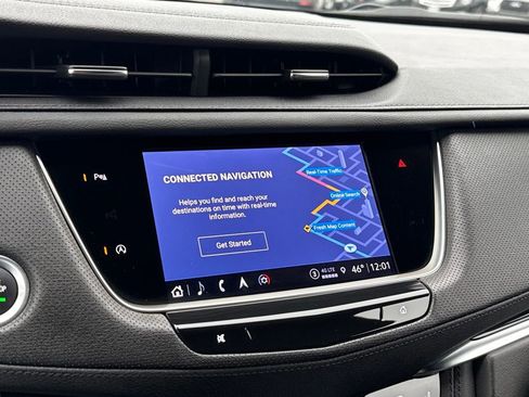 Used 2025 Cadillac XT5 Premium Luxury image 8