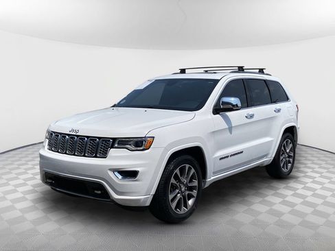 Used 2018 Jeep Grand Cherokee Overland RWD image 5