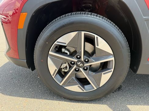 Used 2025 Hyundai Tucson SEL AWD/4WD image 10