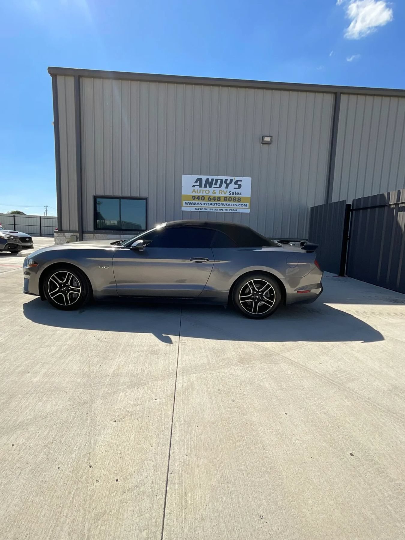 Used 2021 Ford Mustang GT Premium w/ Equipment Group 401A RWD image 7