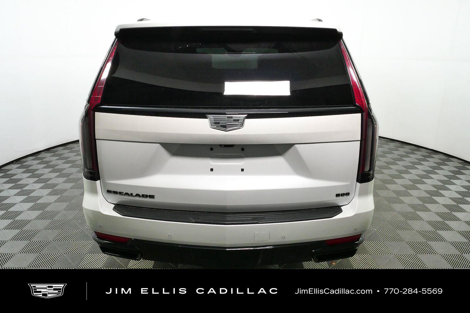 Used 2023 Cadillac Escalade ESV Sport Platinum w/ LPO, ONYX Package AWD/4WD image 30