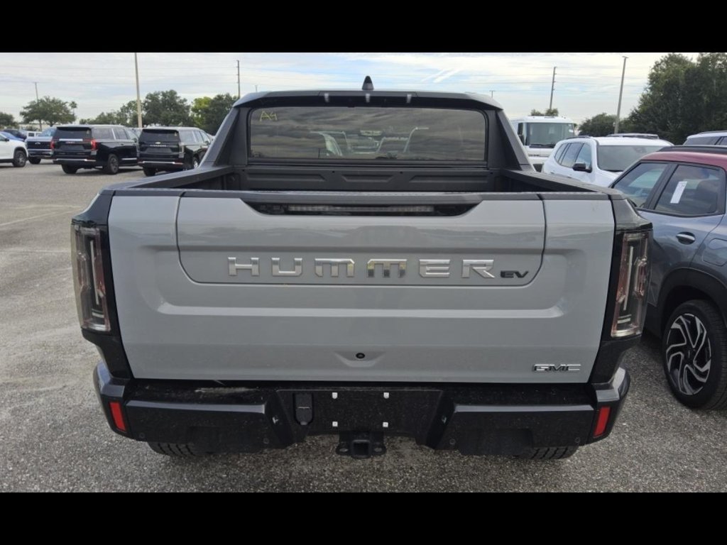 Used 2025 GMC Hummer EV 2X AWD/4WD image 8