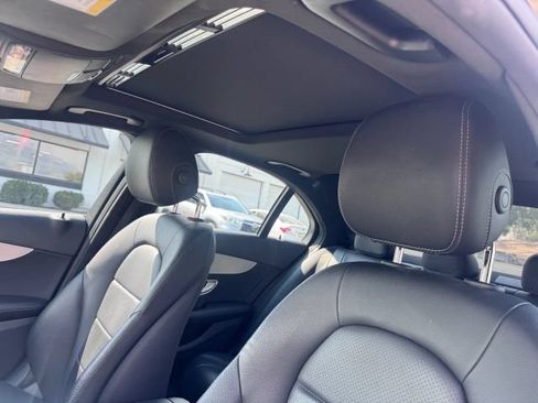 Used 2018 Mercedes-Benz C 300 4MATIC Sedan image 13