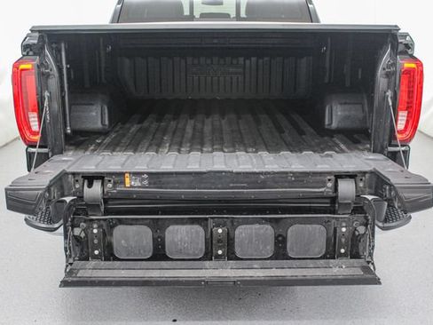 Certified 2024 GMC Sierra 1500 SLT w/ SLT Convenience Package AWD/4WD image 11