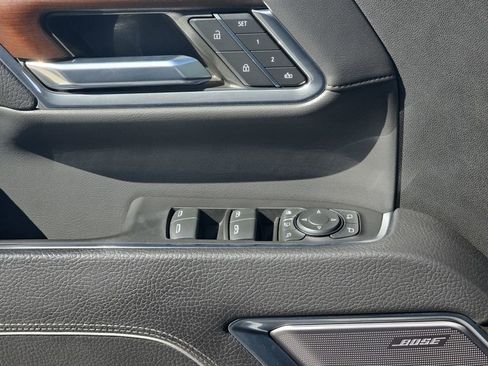 Used 2024 GMC Sierra 2500 Denali w/ Denali Reserve Package image 31