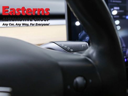 Used 2018 Tesla Model 3 Long Range image 13