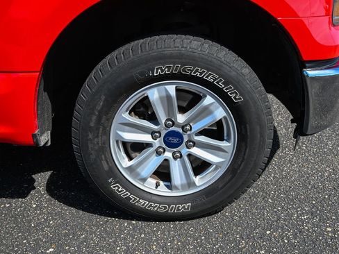 Used 2016 Ford F150 XLT w/ Equipment Group 301A Mid RWD image 15