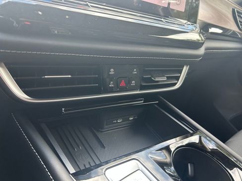 New 2026 Volkswagen Atlas SE image 53