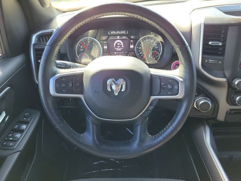 Used 2020 RAM 1500 Big Horn AWD/4WD image 14