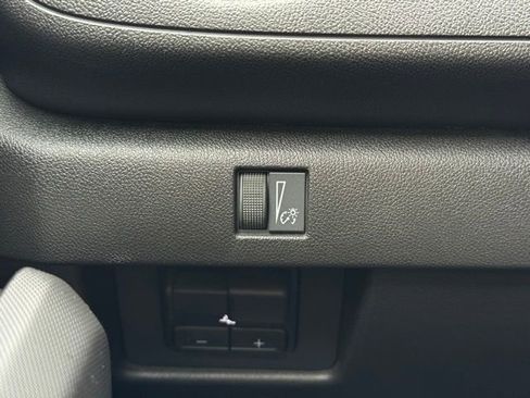 Certified 2023 Chevrolet Colorado Trail Boss w/ Technology Package image 27