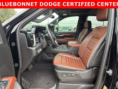 Used 2024 GMC Sierra 2500 Denali Ultimate AWD/4WD image 11