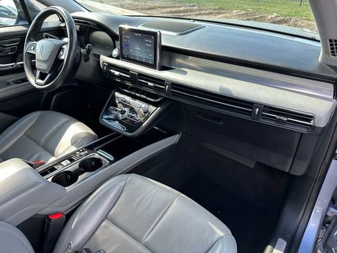 Used 2022 Lincoln Corsair Grand Touring image 11