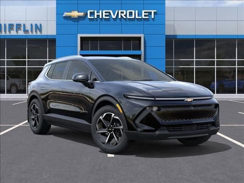 New 2026 Chevrolet Equinox EV LT AWD/4WD image 7