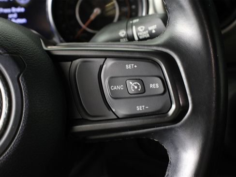 Used 2021 Jeep Wrangler Unlimited Sport image 11