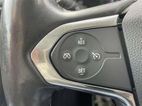 Certified 2019 Chevrolet Traverse LT w/ LT Premium Package image 24