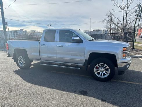 Used 2014 Chevrolet Silverado 1500 LTZ AWD/4WD image 11