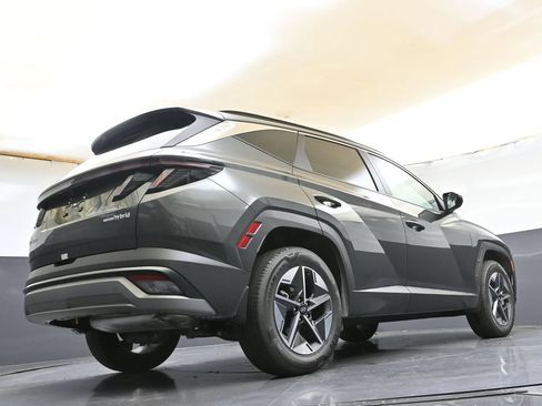 Certified 2025 Hyundai Tucson SEL AWD/4WD image 37